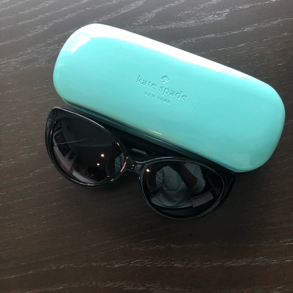 Kate spade black polka dot sunglasses